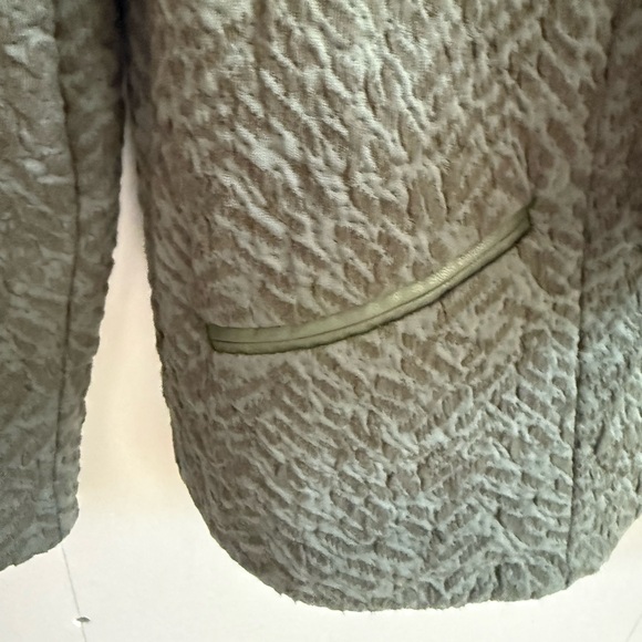 Chico’s Textured Drape Front Jacket Blazer Evergreen Forest Green Sz 8-NWT - Picture 12 of 12